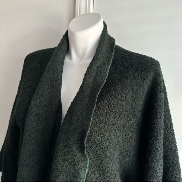 Green/Black Courtney Washington Fuzzy Cardigan/Cape/Jacket, One Size - Picture 4 of 8